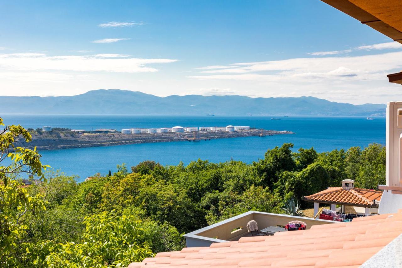 Apartmani Beba Omisalj Exterior photo
